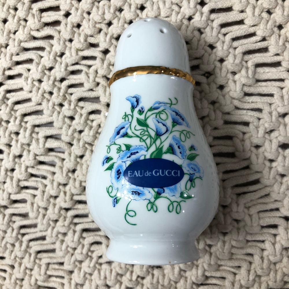 GUCCI Dusting Powder Shaker - New in Box